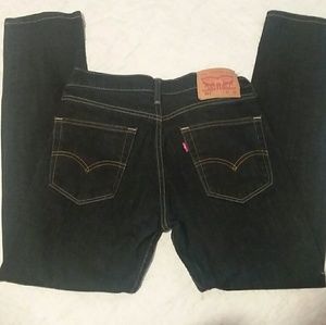 NWOT Never Worn Dark Wash Levi's 511 32/30